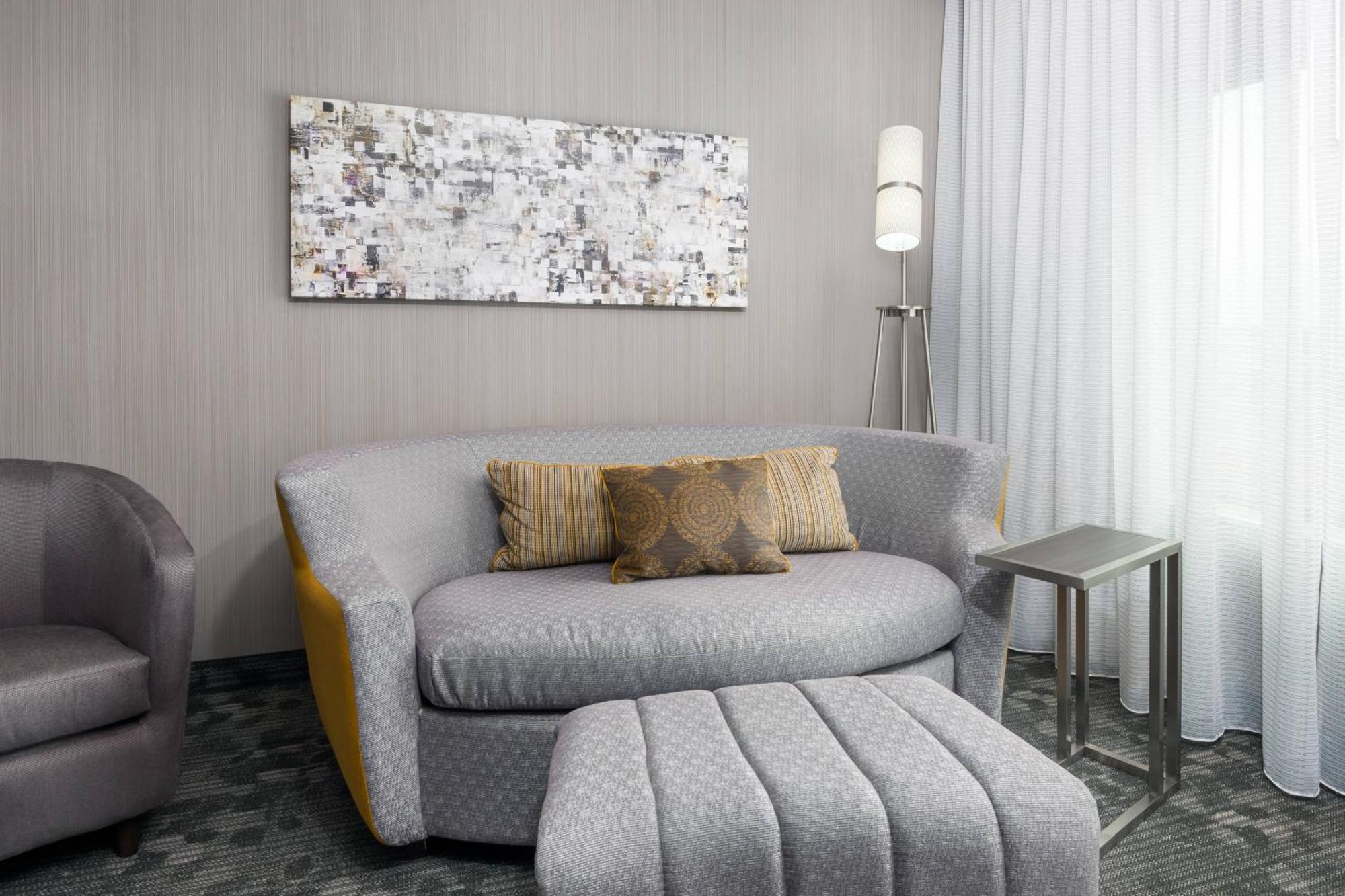 Courtyard By Marriott Buffalo Airport Чіктоваґа Екстер'єр фото